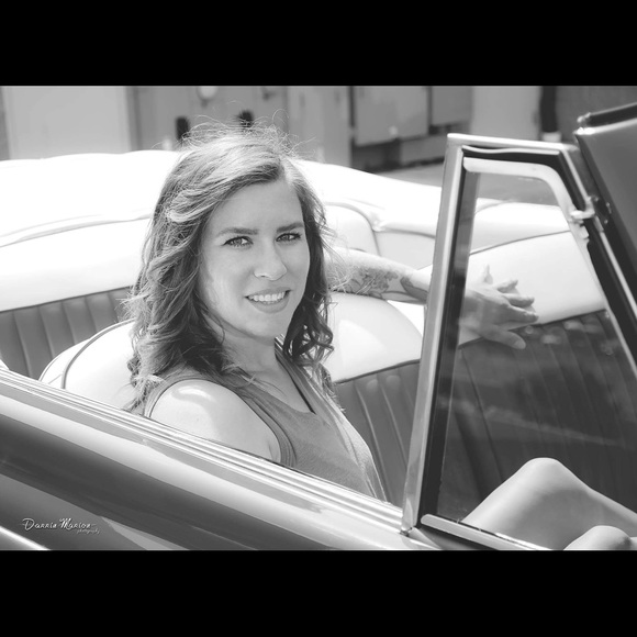 Meet your Posher, Jessica - Picture 1 of 1